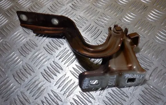 Fiat 500L Engine bonnet/hood hinges