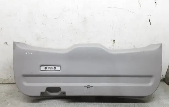 Mitsubishi Grandis Tailgate/boot cover trim set MR576115