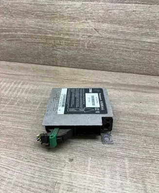 Fiat Punto (188) Airbag control unit/module 46766384 331164