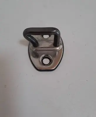 Volkswagen Polo V 6R Front door lock loop/hook striker 5K0837033