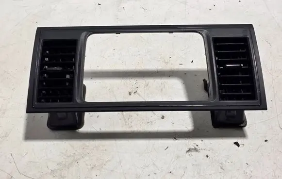 Volkswagen Transporter - Caravelle T6 Dash center air vent grill 7E1857038 7E5857038