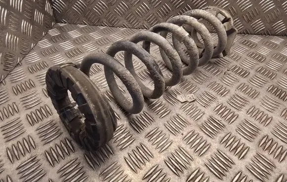 Land Rover Discovery Sport Rear coil spring fk725b749fd