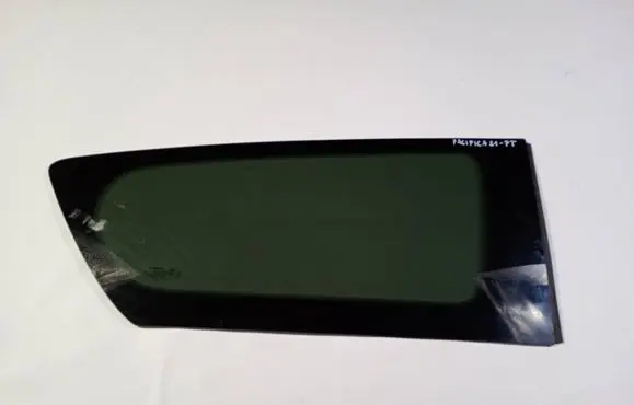 Chrysler Pacifica Rear side window P68238494AC