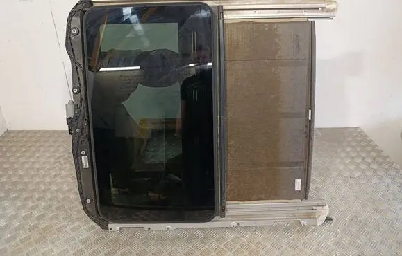 Mercedes-Benz C W204 Sunroof set A2047801529