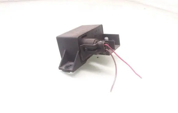 Mercedes-Benz CLS C219 Charging relay A0025426419