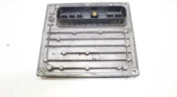 Ford Fiesta Engine control unit/module 4S6112A650NA S120977013A