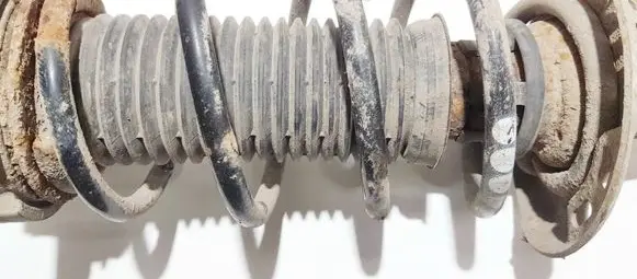 Volkswagen Golf V Front coil spring