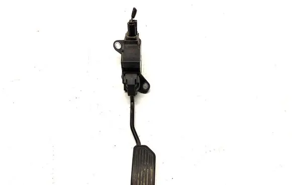 Toyota Avensis T270 Accelerator throttle pedal 7811005020 51002774333