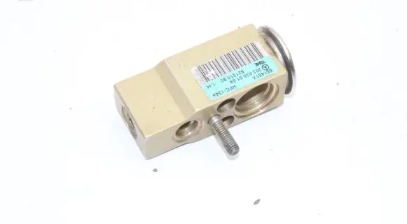Porsche Boxster 986 Air conditioning (A/C) expansion valve 2028300184