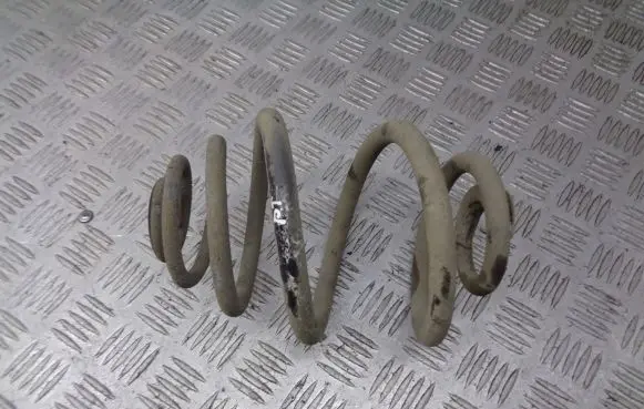 Opel Tigra B Rear coil spring