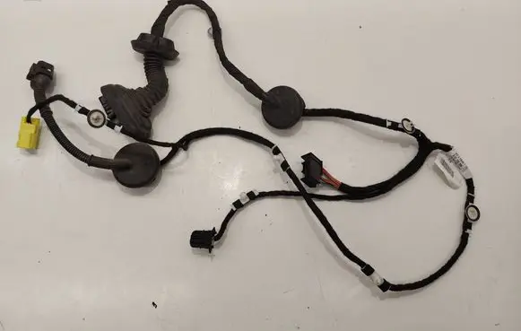 Audi A3 S3 8P Front door wiring loom 8P4971030F