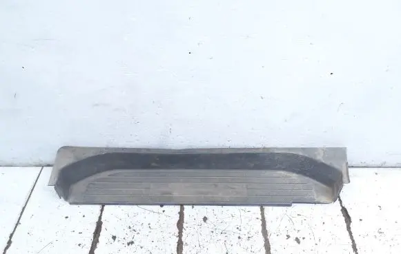 Mercedes-Benz Vito Viano W639 Side skirt rear trim P0099421
