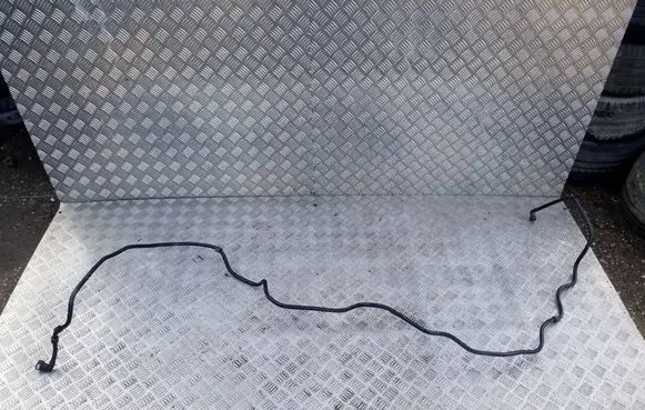 Audi Q7 4M Fuel line pipe 4M0201995L
