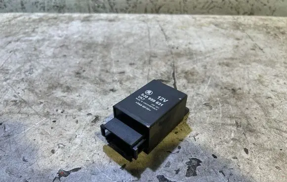 Skoda Roomster (5J) Other relay 5J0959631