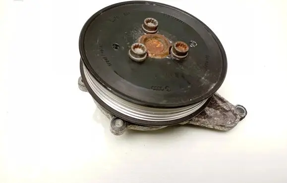 Audi A5 8T 8F Water pump 059121031l
