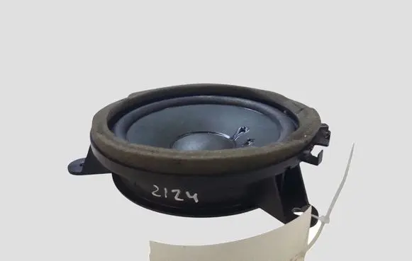 Volvo V70 Front door speaker 30657445