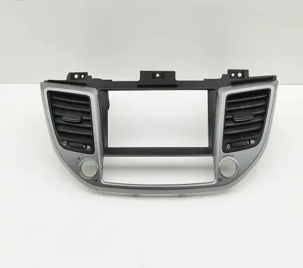 Hyundai Tucson TL Radio/GPS head unit trim 97410C7900 97420C7900