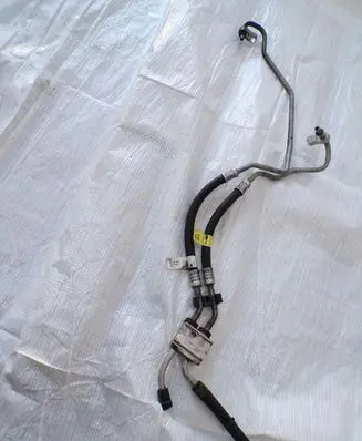 Opel Astra K Turbo turbocharger oiling pipe/hose 39014807