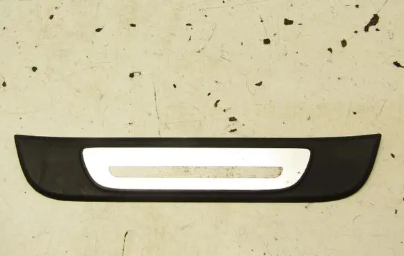 Audi A3 S3 8V Side skirt rear trim 8V4853558