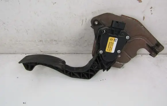 Dacia Logan Pick-Up Accelerator pedal position sensor 