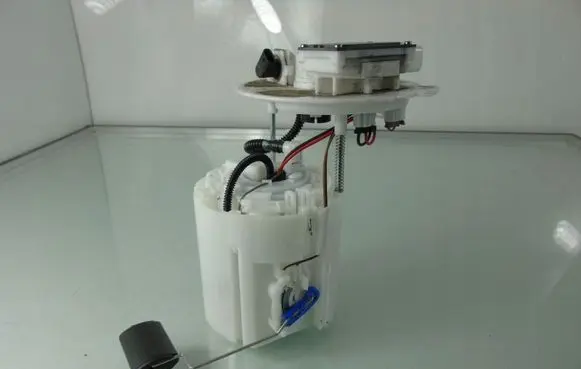 KIA Ceed In-tank fuel pump 31110J7100
