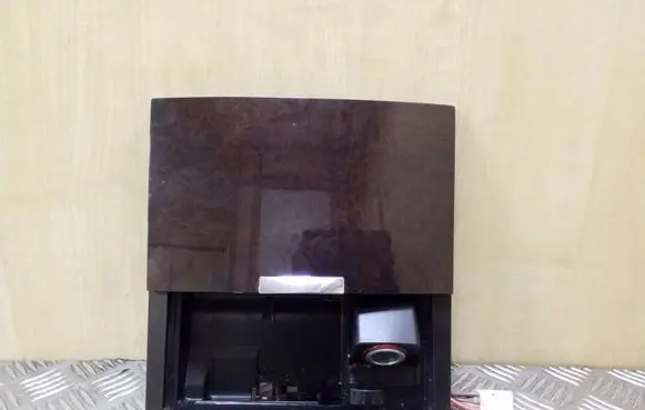 Ashtray (front)
