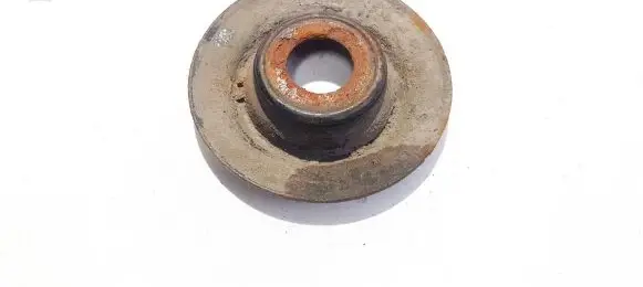 Volkswagen Golf IV Coil spring mount 