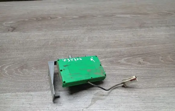 Volvo V70 Antenna control unit 9459222