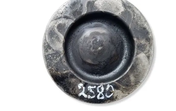 Volkswagen Golf VI Piston CAY