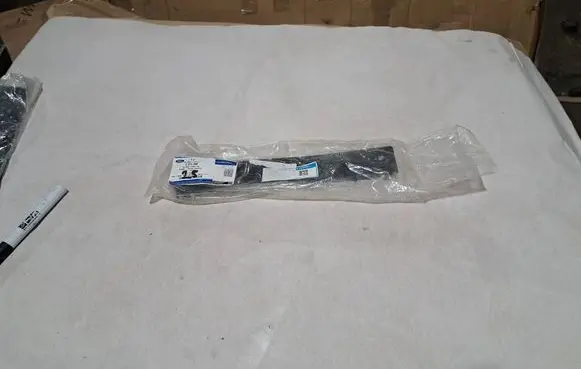 Ford Ecosport Rear bumper mounting bracket 2371498