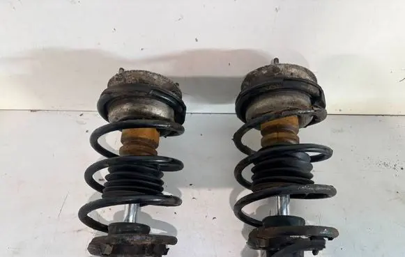 BMW 3 E90 E91 Front shock absorber with coil spring 311404 32L36A 824903002484