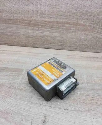 Audi A6 S6 C4 4A Airbag control unit/module 8A0959655C 0285001038