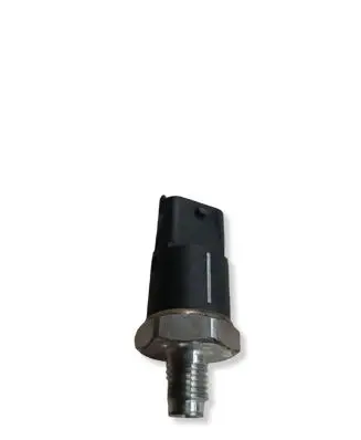 BMW 5 E39 Fuel pressure regulator 