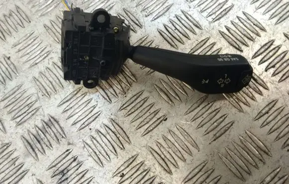 BMW X5 E53 Indicator stalk 8363668