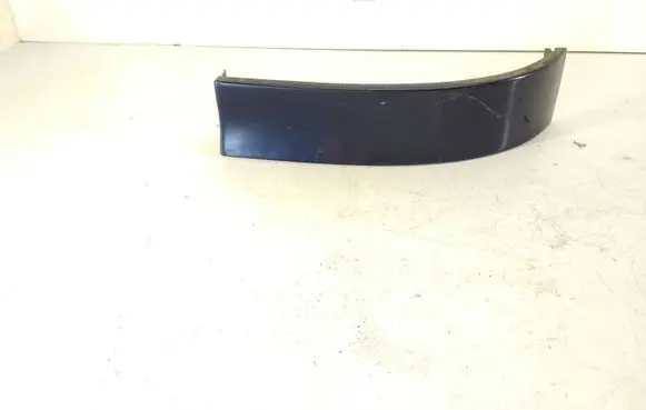 Audi A3 S3 8L Rear/tail light trim molding 8L0807872A