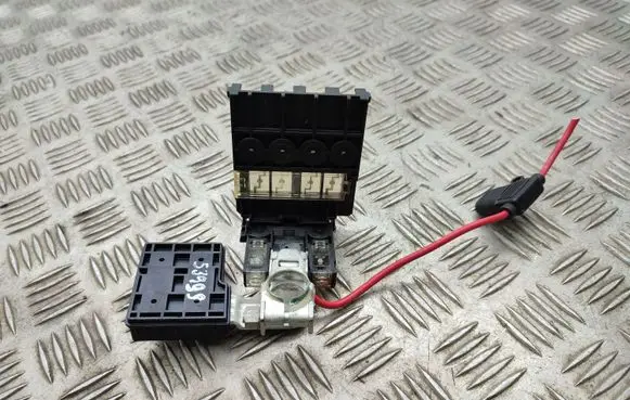 Mitsubishi Outlander Positive wiring loom 