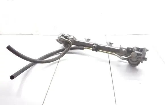 Mercedes-Benz CLK A208 C208 Fuel main line pipe R1110781045 A1110780391