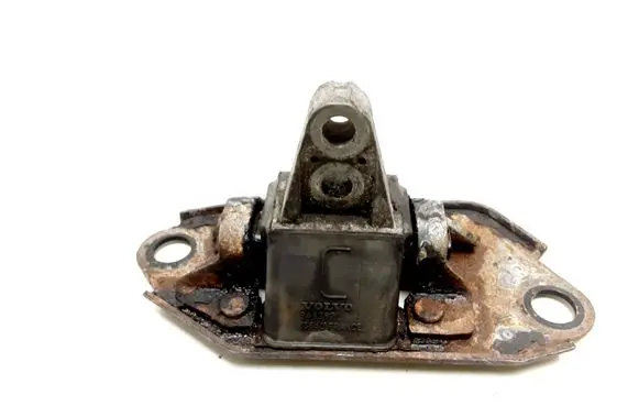 Volvo XC90 Engine mount bracket 9492872