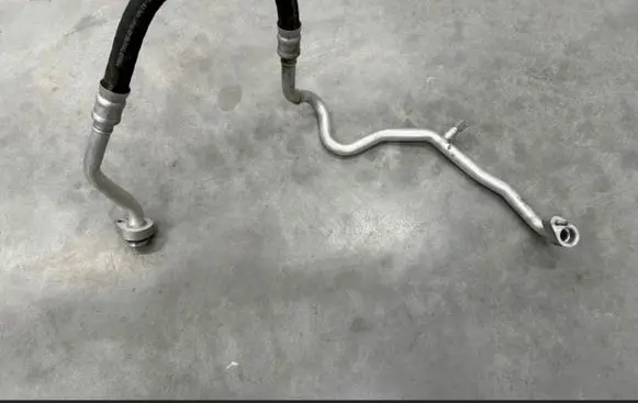 Audi RS3 8Y Air conditioning (A/C) expansion valve 8V0816743