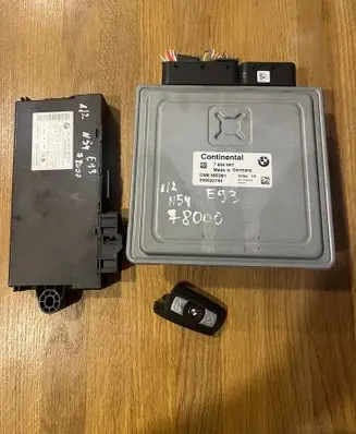 BMW 3 E92 E93 Engine control unit/module 7604567 5WK93740