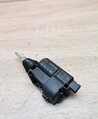 Opel Zafira A Central locking motor 13120789 805472
