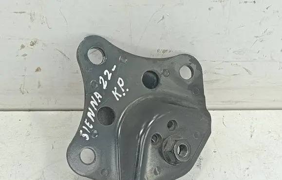 Toyota Sienna XL40 IV Front shock absorber mounting bracket 