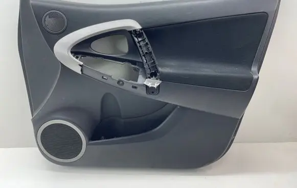 Toyota RAV 4 (XA30) Front door card panel trim 6771742020