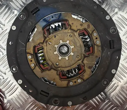 Toyota Prius+ (ZVW40) Clutch pressure plate 