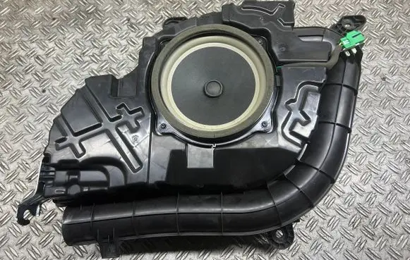 Ford Explorer VI Subwoofer speaker LB5T18C804