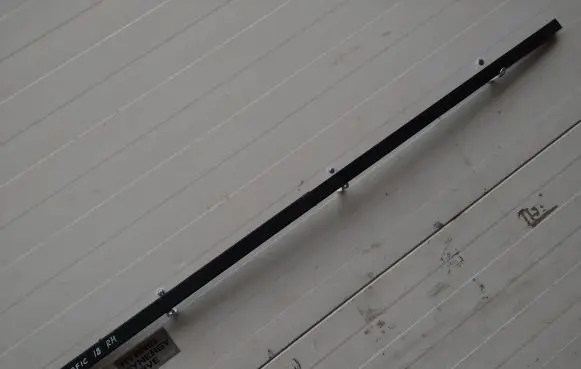 Renault Trafic III (X82) Front door windshield rail 