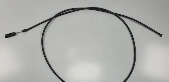 Mercedes-Benz 190 W201 Engine bonnet/hood lock release cable 