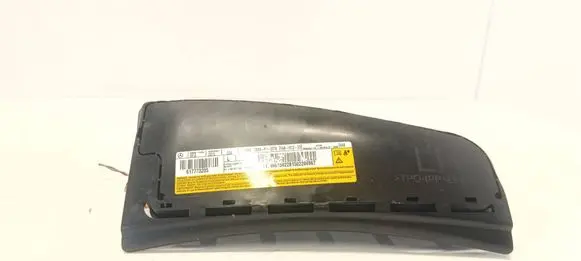 Mercedes-Benz GLA W156 X156 Seat airbag 617892401