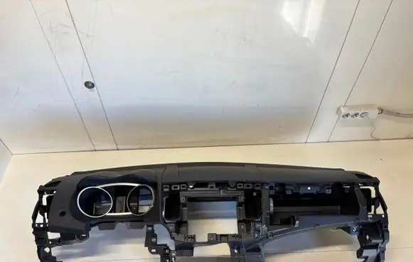 Citroen C-Crosser Dashboard 