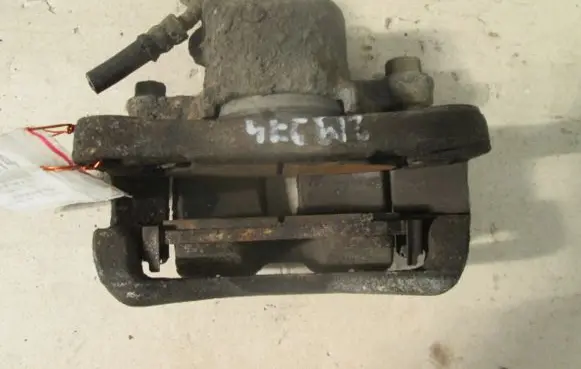 Mitsubishi Colt Front brake caliper